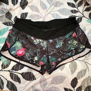 Lululemon secret garden print